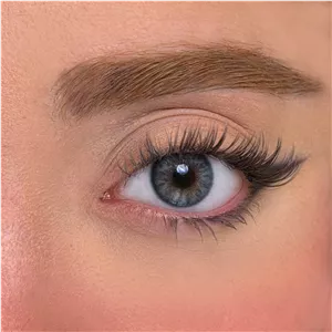 لنز چشم رز مدل ALIS رنگ آبی عسلی رگه ای با دور ظریف