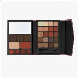 پالت آرایش صورت انی لیدی مدل MAGIC