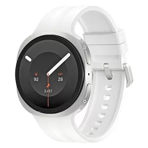 ساعت هوشمند 44 میلی‌متری سامسونگ مدل Galaxy Watch 9 با بند سیلیکونی