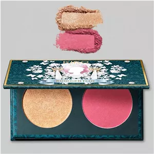 پالت رژگونه کیکو میلانو مدل Bridgerton Bouquet Blush & Highlighter با شماره رنگ 2، با جلوه مخملی و با خاصیت ضدآب و وگان، وزن 5.3 گرم
