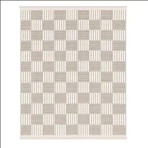 فرش ماشینی 200 شانه دنیای فرش زمینه نسکافه‌ای حاشیه بژ مدل دلوین کد 3012