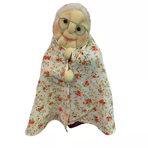 عروسک مدل ننه قزى ايستاده كد 002 ارتفاع 25 سانتى متر 