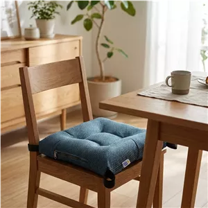 تشک صندلی نیلای مدل دیبا سایز 40×40 سانتی متر