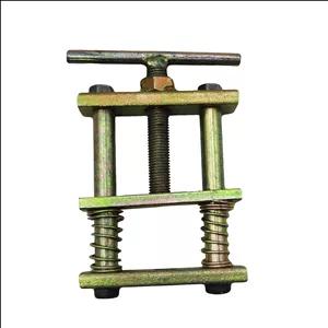 گیره مانومتر هوا مدل YP-60/105MM سایز 60 - 105 میلی متر