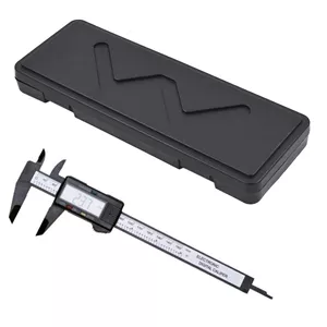 کولیس دیجیتال پلاستیک سخت دارای جعبه محافظ مدل  With BOX گستره 0-150mm