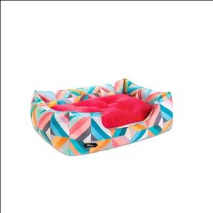 جای خواب سگ و گربه نیناپت مدل وی آی پی یو طرح لوزی 