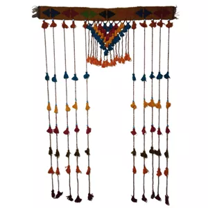 آویز تزیینی مدل پرده سنتی 