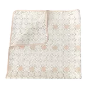 سفره 4 نفره مدل رویال طرح گیپور کد 07 سایز 100×100 سانتی متر