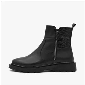 نیم بوت زنانه چرم تهران مدل P19