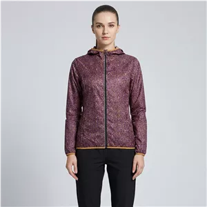 بادگیر ورزشی زنانه کریویت مدل Cr 22373387