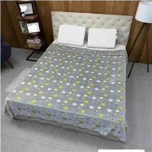پتو مسافرتی 2 نفره ویراگیتا مدل ستاره رنگین gree سایز 210x200 سانتی‌متر