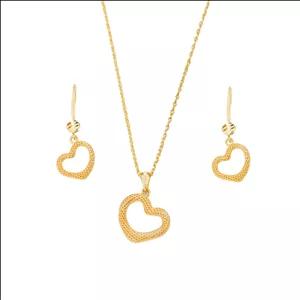 نیم ست طلا 18 عیار زنانه رضا گلد مدل قلب 01