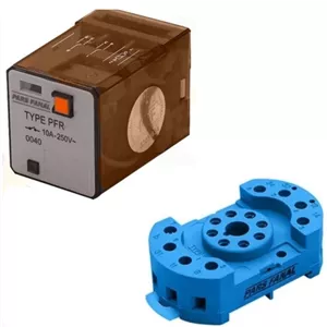 رله شیشه ای 2 کنتاکت 220 ولت ​پارس فانال مدل PFR-12 به همراه پایه