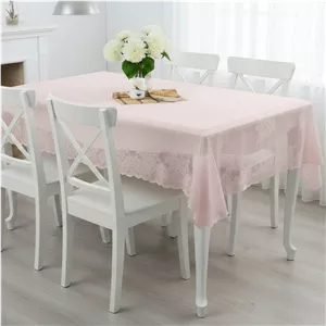رومیزی انگلیش هوم مدل Scroll Rose سایز 220x145 سانتی‌متر