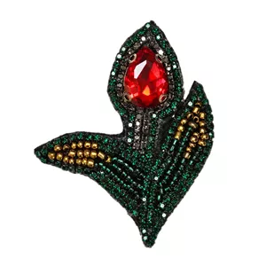 سنجاق سینه زنانه مدل گل لاله جواهردوزی