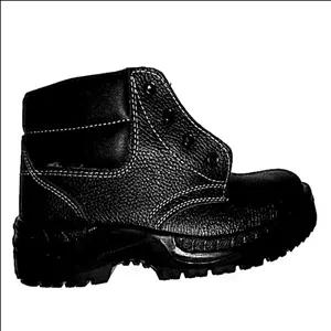 کفش ایمنی مدل نگهبان SB رنگ مشکی