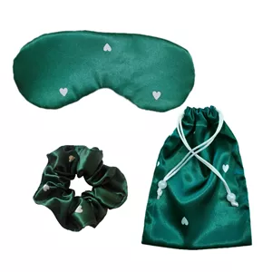 چشم بند خواب مدل ساتن ابریشم طرح قلب به همراه کش مو و کیسه
