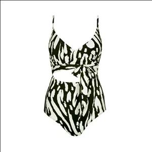 مایو زنانه سی اند ای مدل 8308