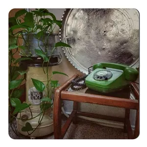 مگنت صباطرح مدل تلفن رومیزی دهه شصت کد M1310