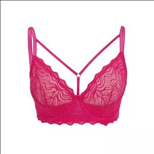 سوتین اسفنجی زنانه ال سی وایکیکی مدل انتی باکتریال