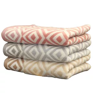 حوله دستی آذرریس تبریز مدل کلاریس سایز 80x40 سانتی متر مجموعه 3 عددی