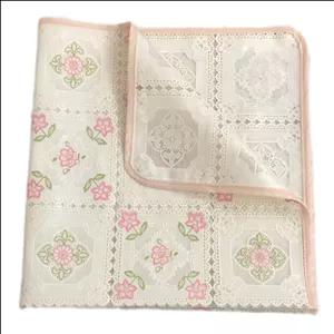 سفره 12 نفره مدل رویال طرح گیپور سایز 250×140 سانتی متر