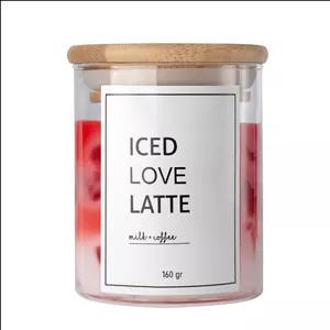 شمع دست‌ساز معطر مدل آیس لاو لته توت فرنگی با رایحه توت فرنگی زمان اتمام 40 ساعت