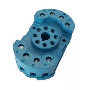 پایه رله 8 پین مدل 90.22