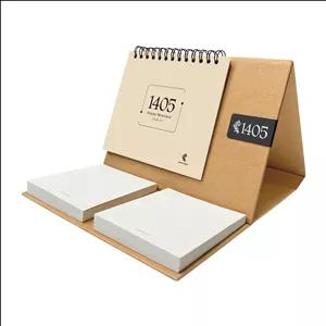 تقویم رومیزی سال 1405 پدیده نقش مدل کرافت کد 446 به همراه کاغذ یادداشت