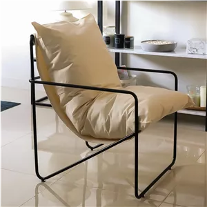 صندلی آسه مدل فلزی مینیمال کاواک