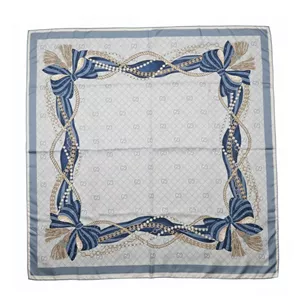روسری ابریشم توییل زنانه مدل نگین دار H099 با طول و عرض 125×125 سانتی‌متر