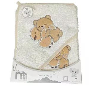 ست حوله نوزادی مادرکر طرح گلدوزی مدل Bear and chick hugging به همراه لیف