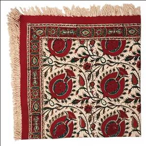 رومیزی قلمکار عطریان طرح انار یلدایی