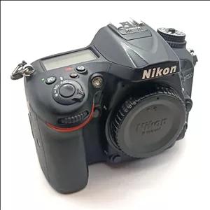 دوربین دست دوم عکاسی نیکون  Nikon D7200 Body (28300 شات)