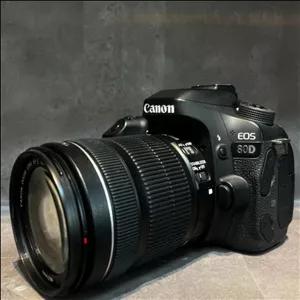 دوربین دست دوم عکاسی کانن Canon EOS 80D Kit 18-135mm f\/3.5-5.6 IS STM (14000 شات)