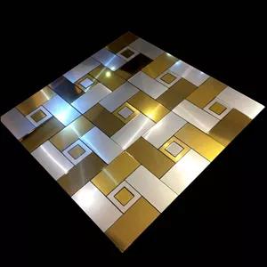 کاشی بین کابینتی طلایی نقره ای R456