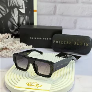 عینک لاکچری و اورجینال فیلیپ پلین  PHILIPP PLEIN - PLEIN STARLIGHT SPP144