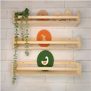 شلف جلو میله ای چوبی