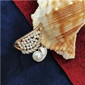 انگشتر ژوپینگ طرح برگ مرواریدی کد R-109