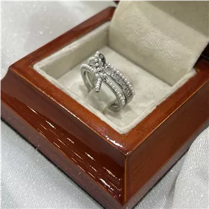 انگشتر ژوپینگ زنانه طرح گره