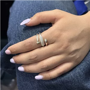 انگشتر زنانه ژوپینگ مینیمال طرح میخی