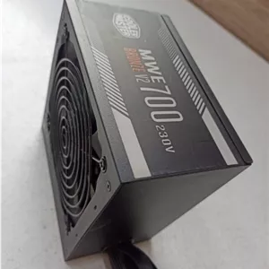 پاور 700 وات کولر مستر مدل COOLERMASTER MWE BRONZE V2 700W (استوک-پیچ پلمپ -بدون جعبه)