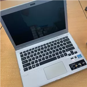 لپتاپ SONY CORE i7 نسل 3 (توضیحات مطالعه شود )