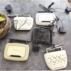 سبد ۴ عددی مودم ADSL و ۱ عدد روتر همراه با آداپتور