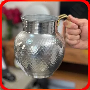 پارچ آب چکشی دسته طلا بدون درب