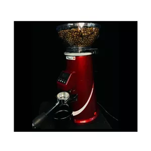 آسیاب قهوه آندیمند شات زن ایرانی