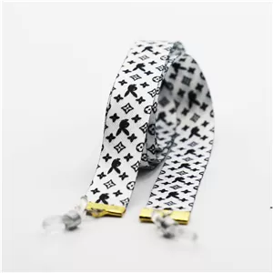 بند عینک نواری برند لویی ویتون LOUIS VUITTON با رنگ سفید و از جنس پارچه‌ای مدل 992746