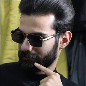 عینک آفتابی PRADA مستطیلی با فریم مخفی، دسته مشکی رنگ و لنز دودی تیره مدل WH4054