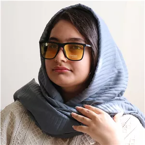 عینک دید در شب Porsche Design با فریم مربعی شکل، رنگ مشکی مات و لنز زرد رنگ مدل H1039