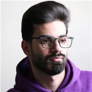 عینک طبی 5 کاوره با فریم مربعی شکل، رنگ مشکی مات، از جنس کائوچو و دسته فنردار Paolo Conte مدل 12203
